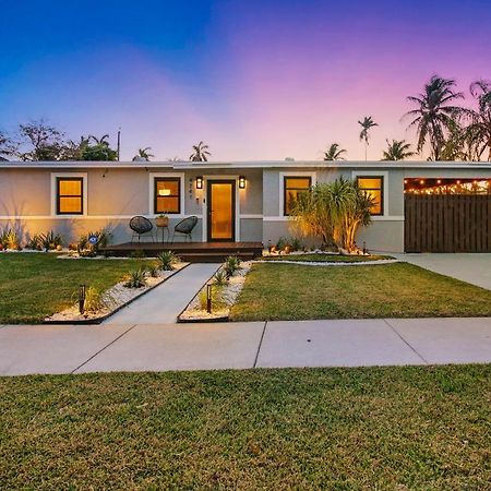 Private Heated Pool Oasis Pet-Friendly Retreat Short Or Long Stays Sleeps 2-8 Ppl Pompano Beach Luaran gambar