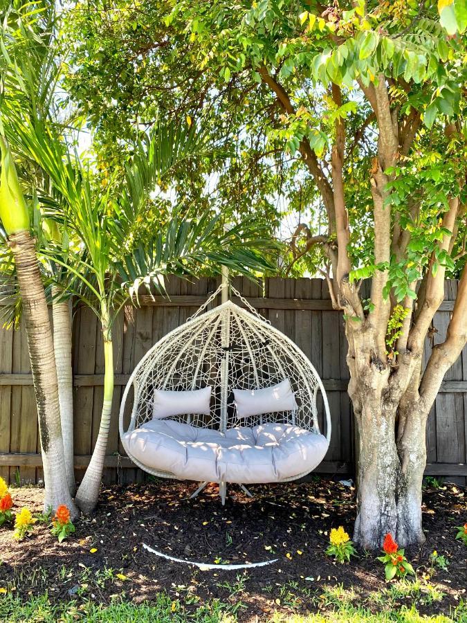Private Heated Pool Oasis Pet-Friendly Retreat Short Or Long Stays Sleeps 2-8 Ppl Pompano Beach Luaran gambar